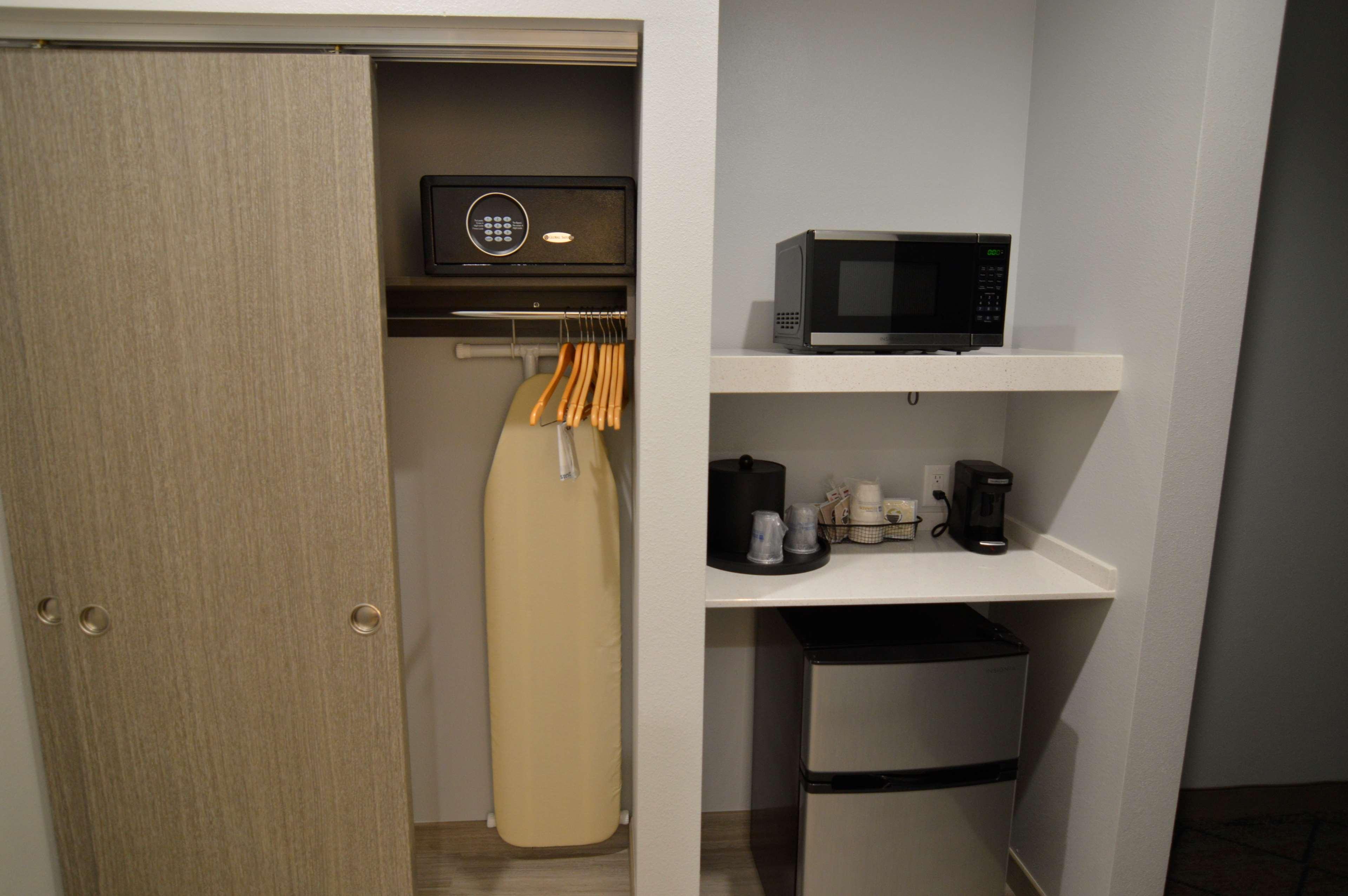 Best Western Plus Executive Residency Oklahoma City I-35 Eksteriør bilde