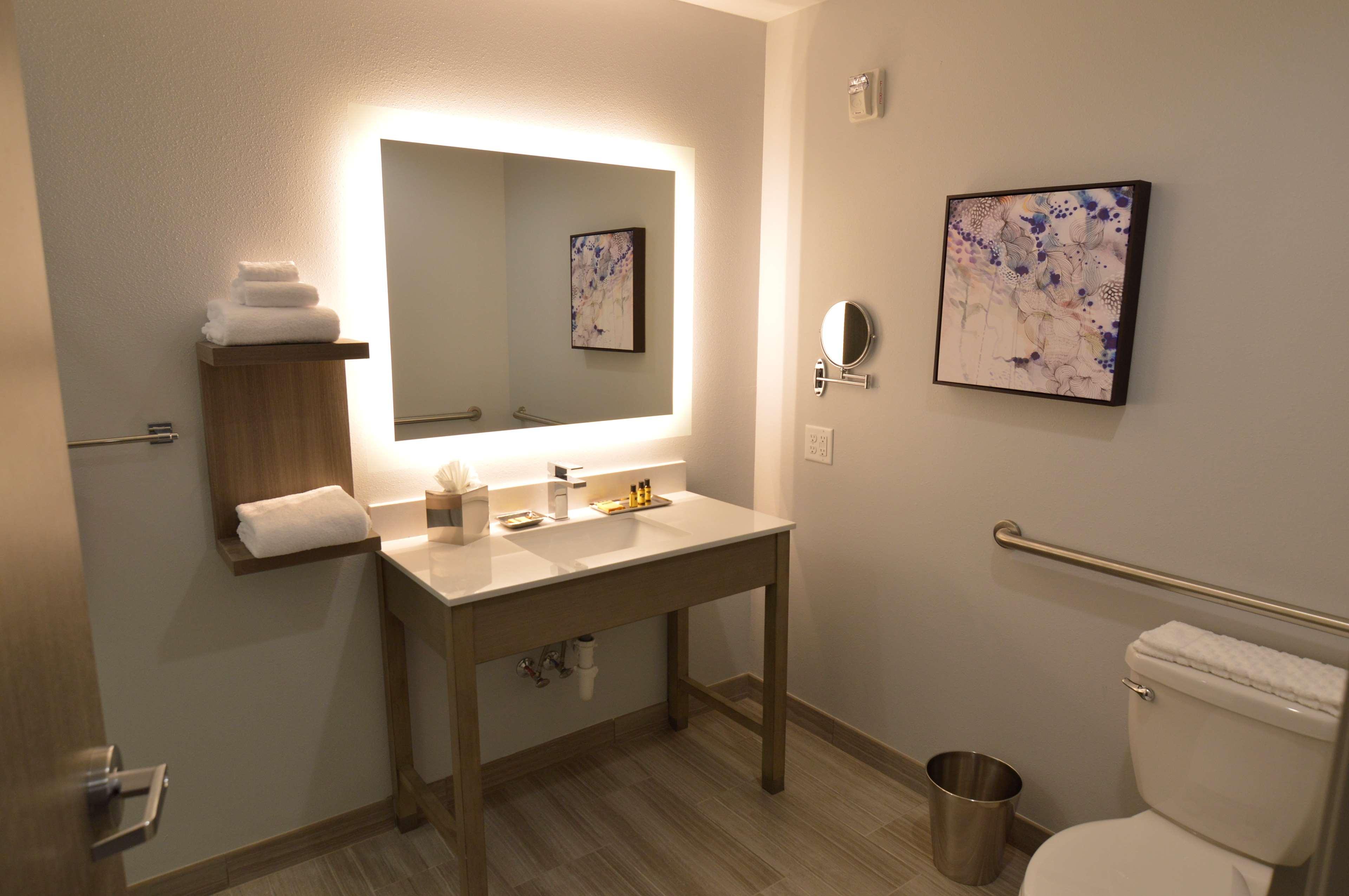 Best Western Plus Executive Residency Oklahoma City I-35 Eksteriør bilde