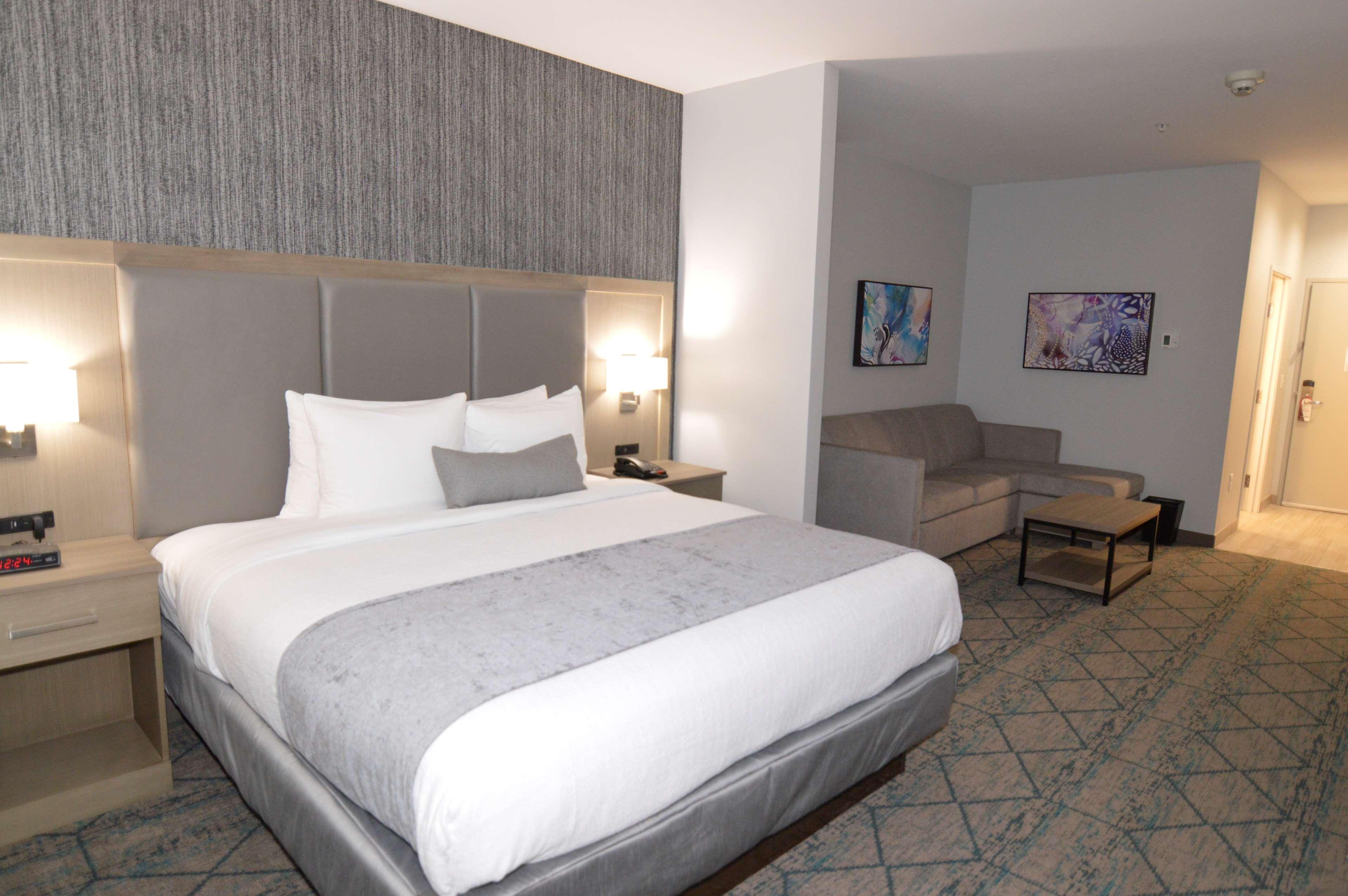 Best Western Plus Executive Residency Oklahoma City I-35 Eksteriør bilde