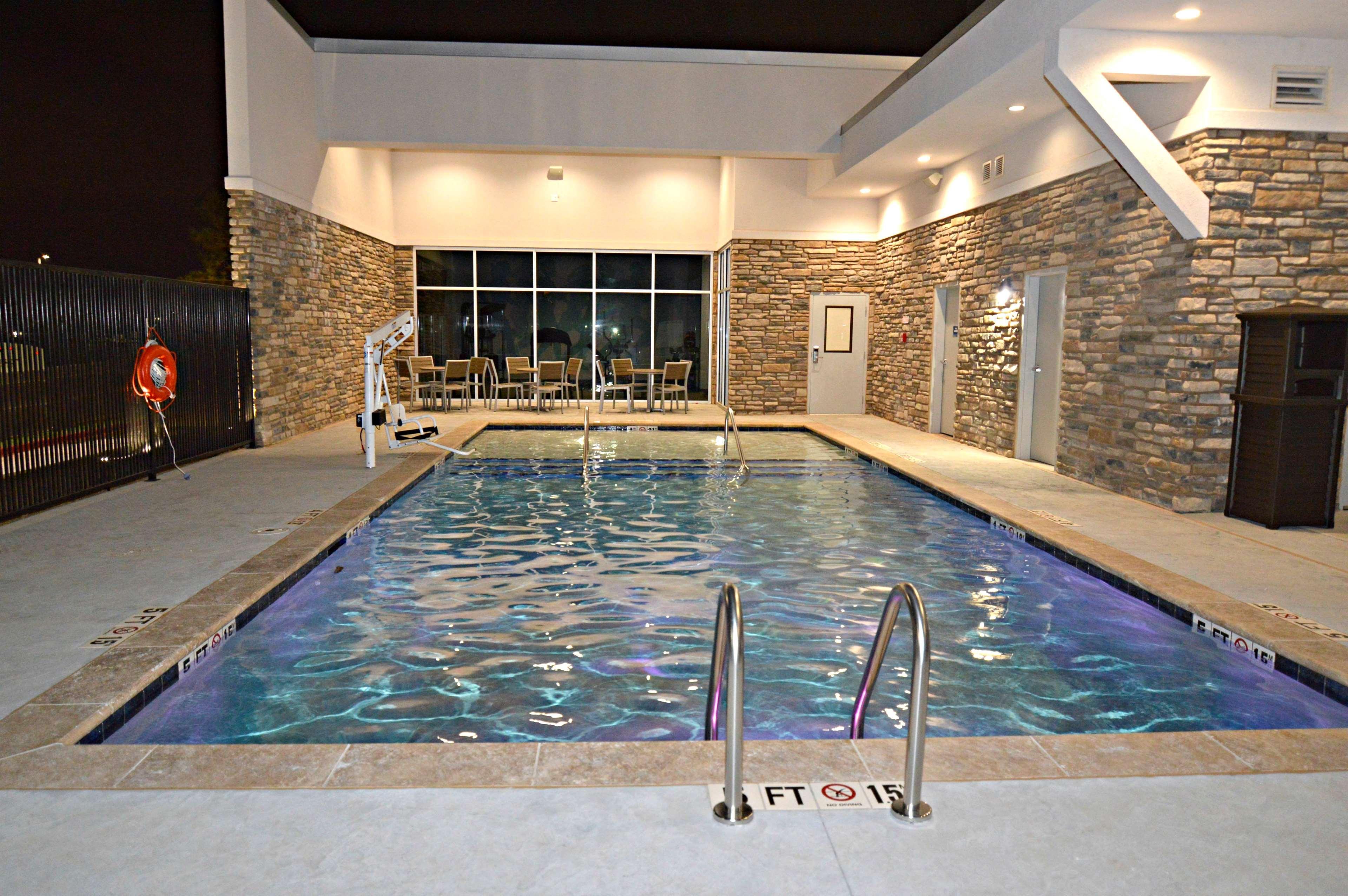 Best Western Plus Executive Residency Oklahoma City I-35 Eksteriør bilde
